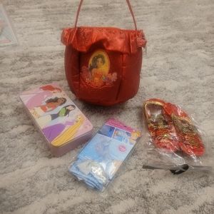 Princess bundle, Elena Easter Treat and clothes sleepers, pencil box and gloves